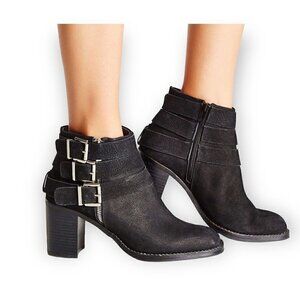 Jeffrey Campbell 3 buckle‎ Rayburn Black Nubuck Ankle Boot Size 7.5